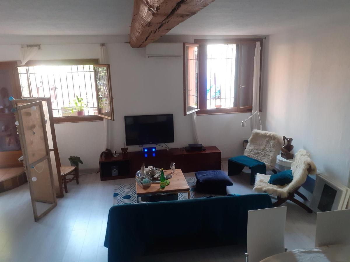 Chambre Dans Une Grande Maison Entre Canal Du Midi Et Centre Ville Béziers Dış mekan fotoğraf