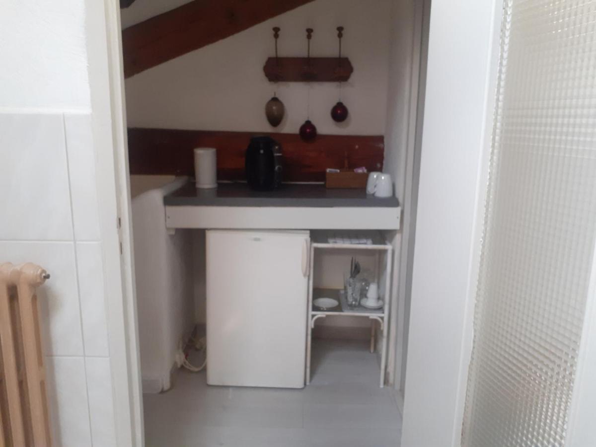 Chambre Dans Une Grande Maison Entre Canal Du Midi Et Centre Ville Béziers Dış mekan fotoğraf